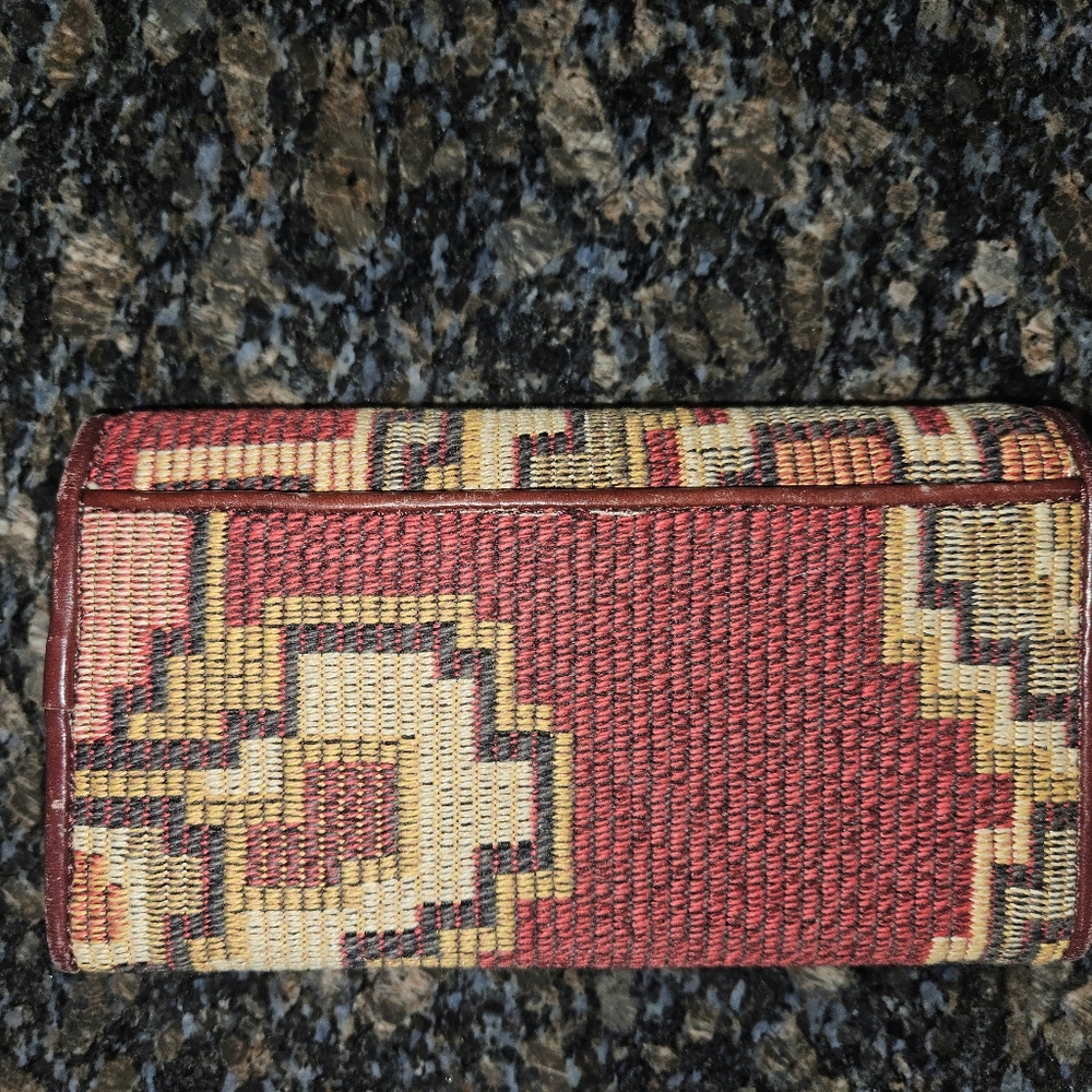 Patricia Nash Terresa Trifold Wallet - Picture 2 of 9